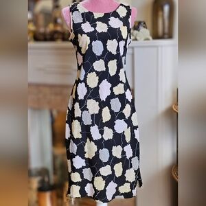 Jessica Midi Shift Dress. Size 8